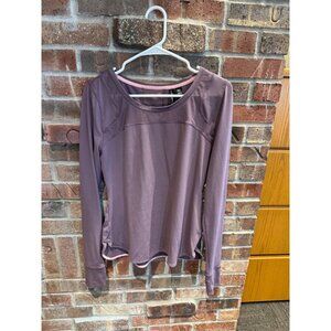 Women's Athletic Shirt/Great Condition/Size Medium